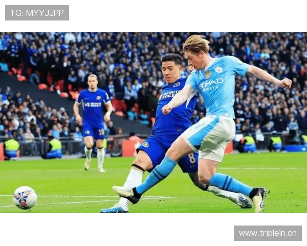 德布劳内切尔西时期战术适配与表现解析