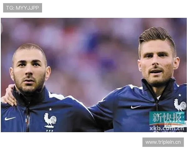 本泽马与吉鲁:全能核心和终极支点的战术价值对比分析 本泽马与吉鲁:全能核心和终极支点的战术价值对比分析