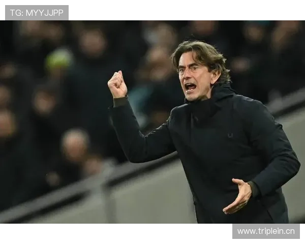 利物浦高强度拼抢策略延续,控场能力下滑对比赛稳定性造成影响 利物浦高强度拼抢策略延续,控场能力下滑对比赛稳定性造成影响