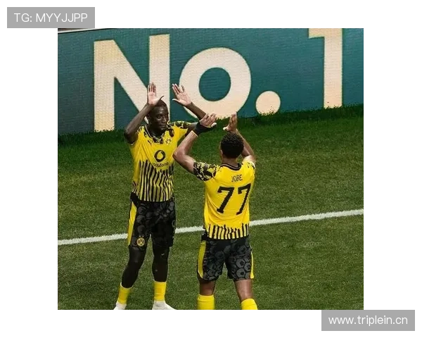 巴萨财政问题再次成为焦点，对球队未来运营与引援策略产生影响